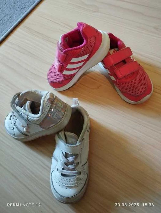 Buty adidas na rzep 26