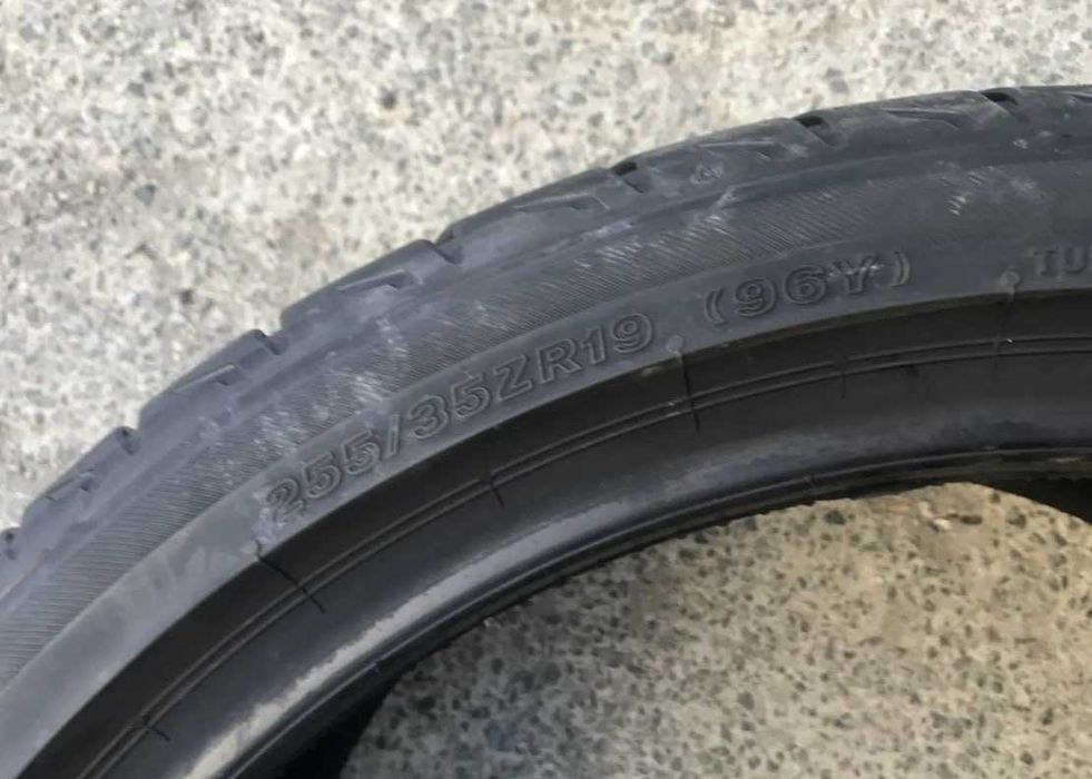 Шини нові Bridgestone Potenza Sport 255/35 R19 96Y XL