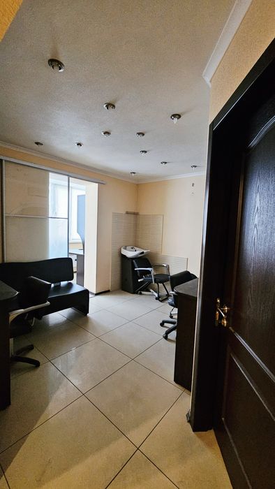 Продам помещение под салон красоты,стоматология,Левобережный 3 пр.Мира