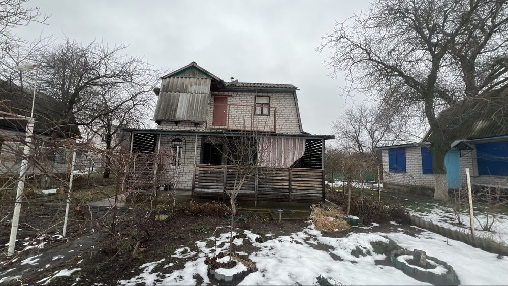 Продам дачу в кооперативі « Веселка»