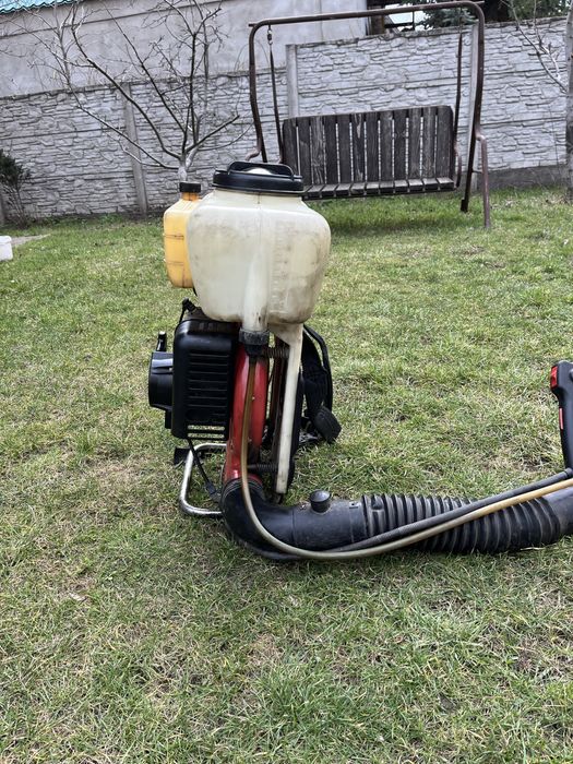 Оприскувач бензиновий efco AT2090