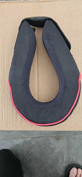 Protecção pescoço mota/bicicleta