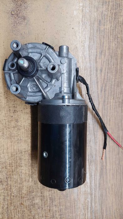 Silnik Bosh 12V  CEP 12V