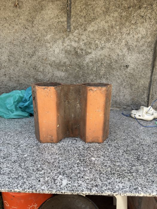 Garrafeira em barro