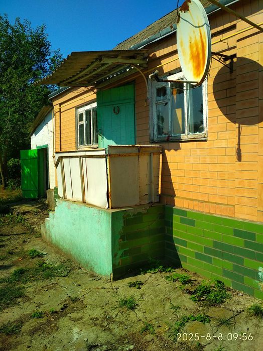 Продається будинок у селі