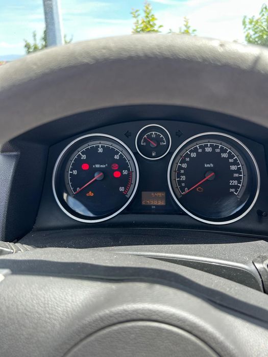 Opel astra 1.3 CDTI cosmo