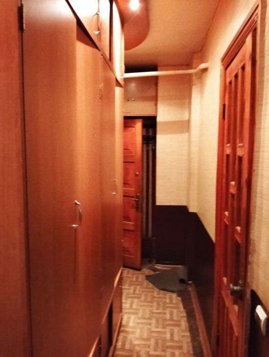 1кімн пр-т Шевченка 1 поверх