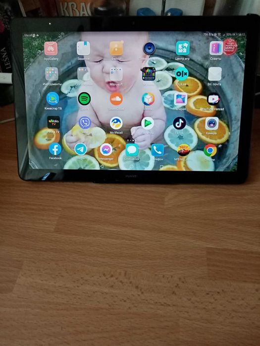 Huawei MediaPad T5 4/64 wi- fi карта памяти+ sim