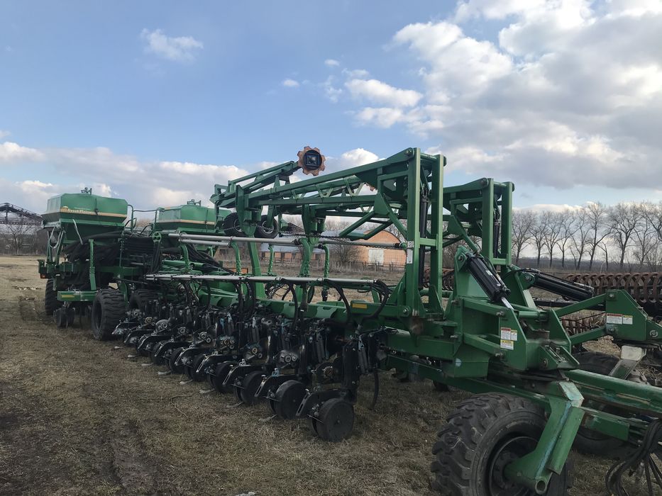Сіялка просапна Гріт Плейнс 24  Обмін на авто Great plains yp24/70 з маркерами