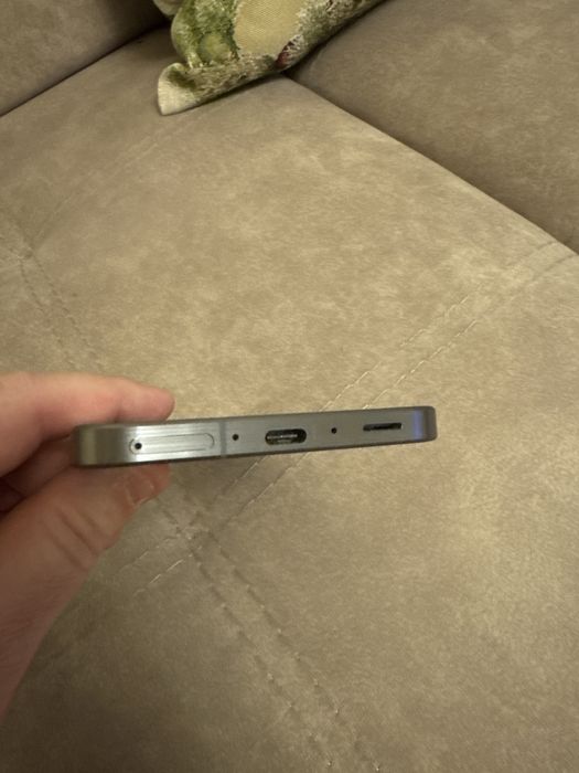 Samsung  A566  256gb ідеал.