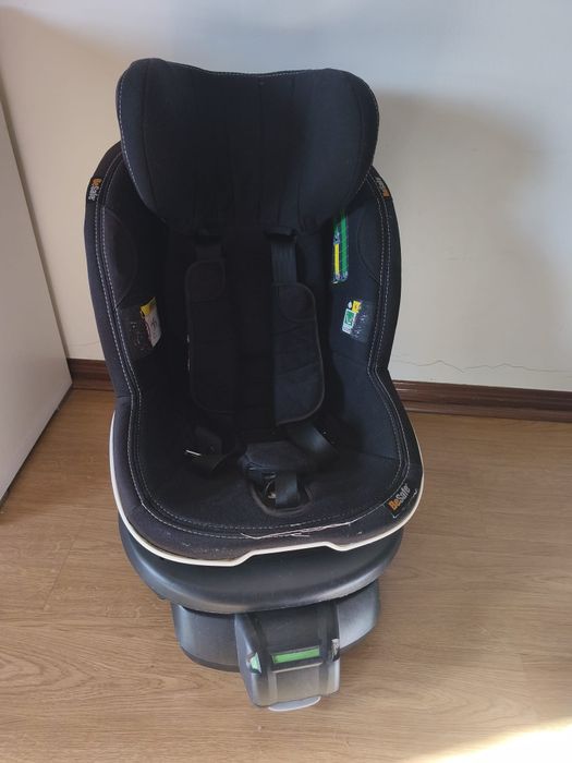 BeSafe iZi Modular + Base ISOFIX + Capa Verão | Premium | 0–4 anos