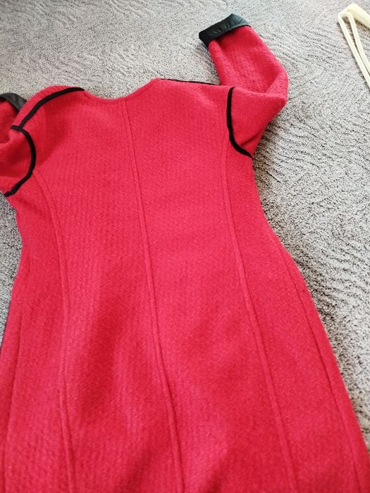 Пальто жіноче легеньке