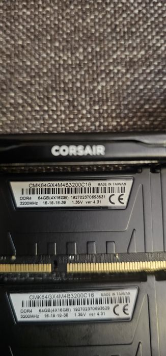 пам'ять DDR4 64GB  (4×16) CORSAIR vengeance LPX