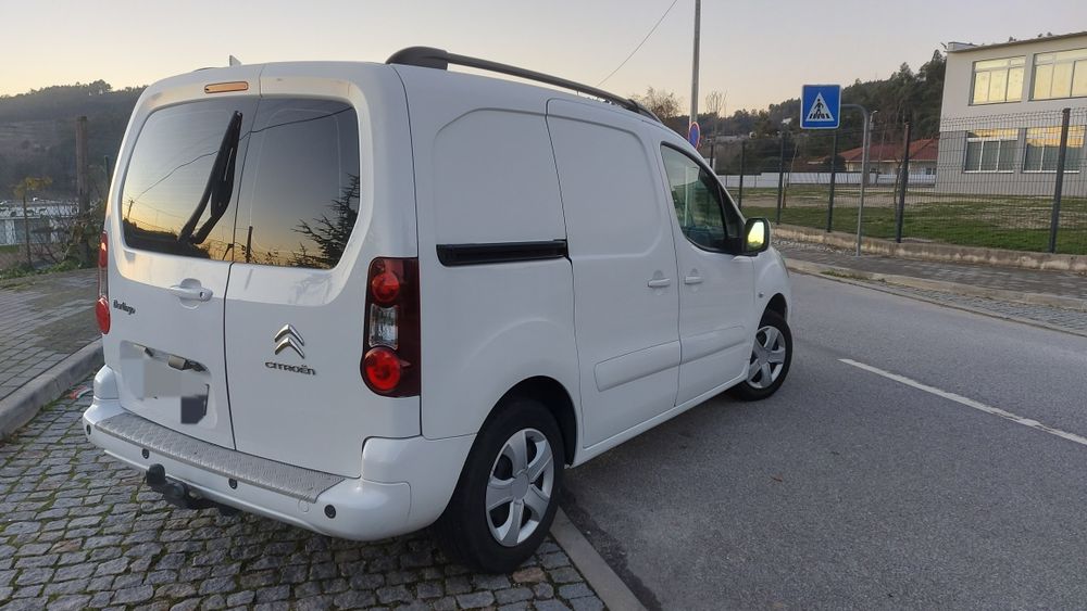 Citroën Berlingo 1.6 HDI 120CV com caixa de 6 velocidades