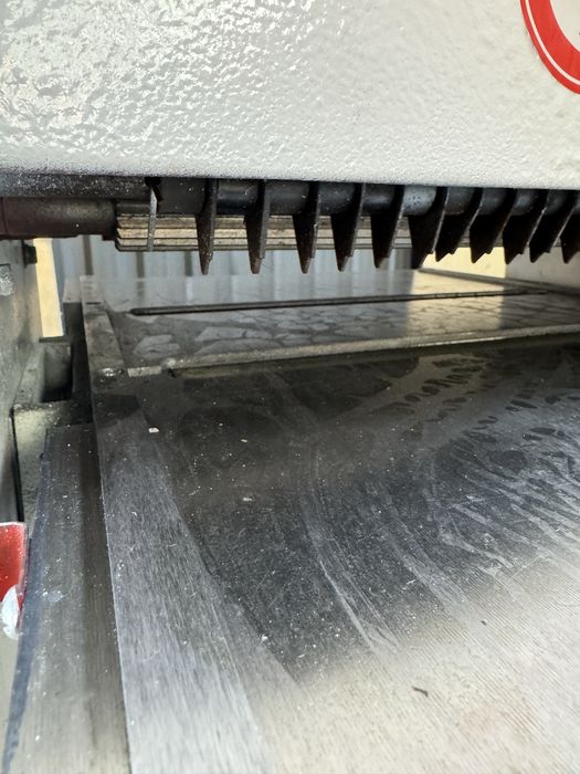 Рейсмусовий верстат MB 104A