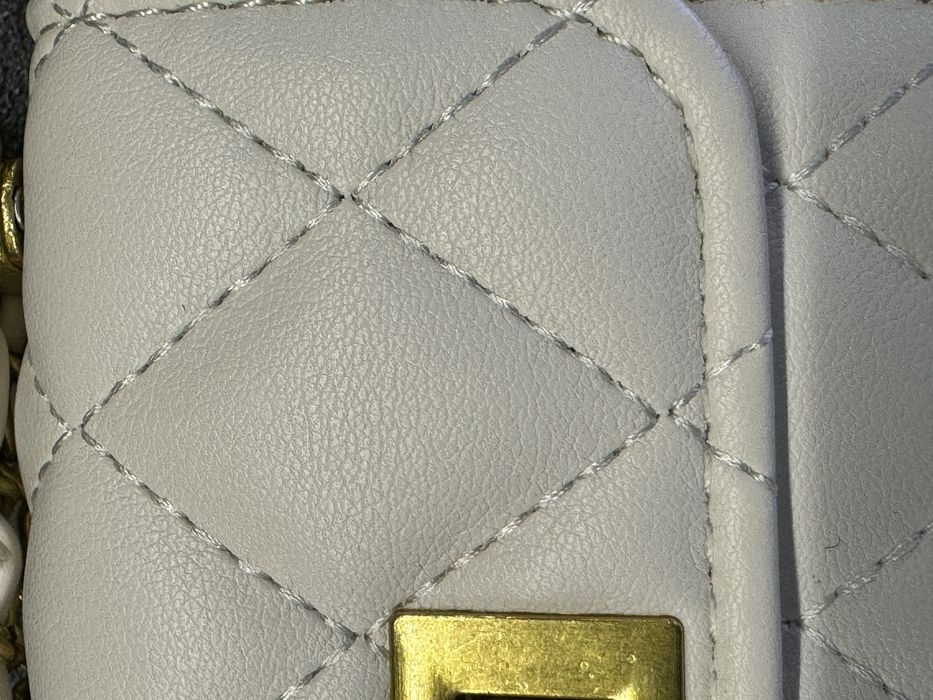 Міні Сумка в стилі Chanel - Біла Сумочка