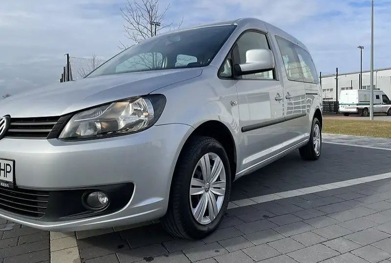 Каддік maxi 7місць 2012р