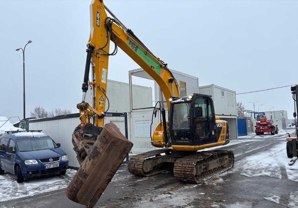 JCB145, Гусеничний екскаватор JCB 145 LC, JCB