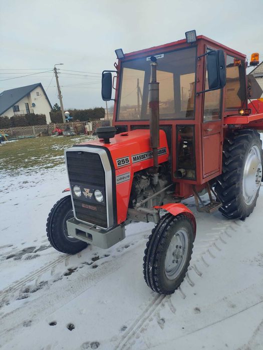 Massey Ferguson MF 255