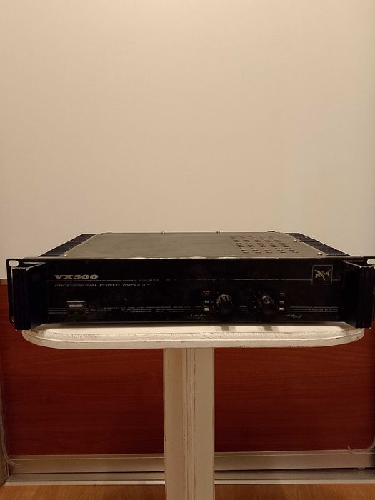 Оконечный стерео усилитель 2х150.