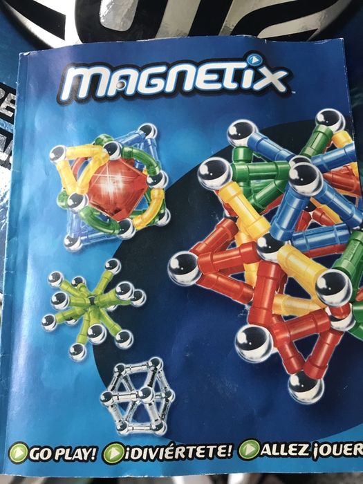 Magnetix—Massive Constructions/Many Pieces