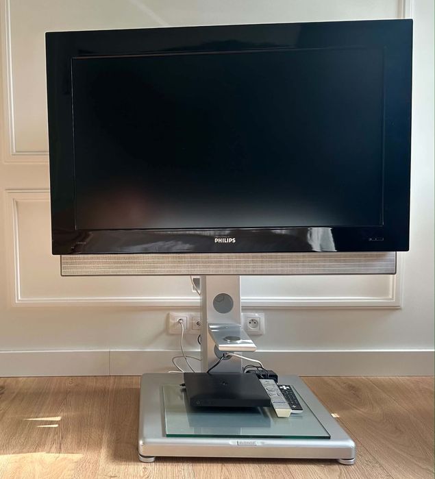 Philips Cineos Ambilight + oryginalny designerski stojak + pilot