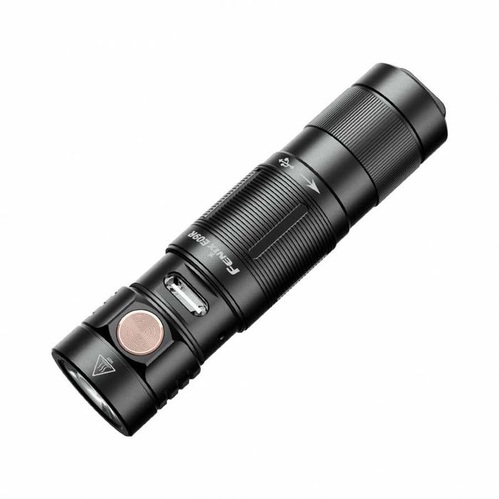 Fenix E09R Latarka akumulatorowa LED czarna 600lm ZASIĘG 124 metry!