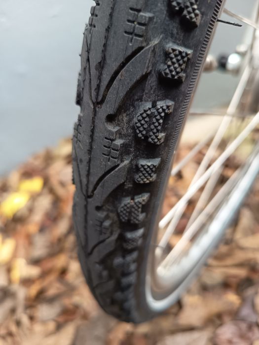 Продам резину Kenda  1.75