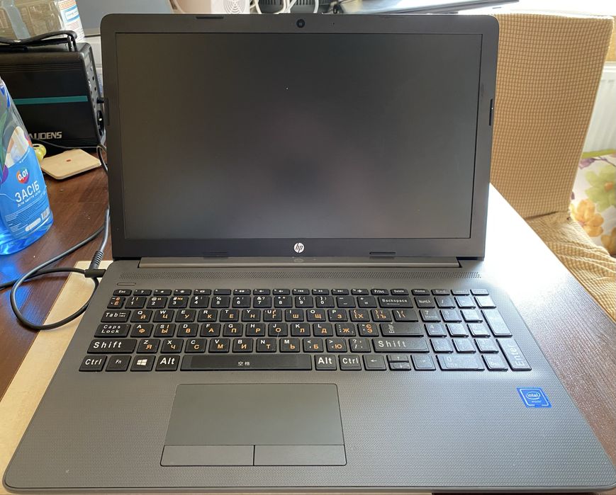 Ноутбук HP 250 G7