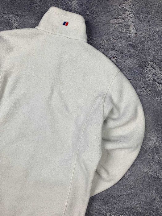 Фліска Berghaus Оригінал. Розмір M (16)