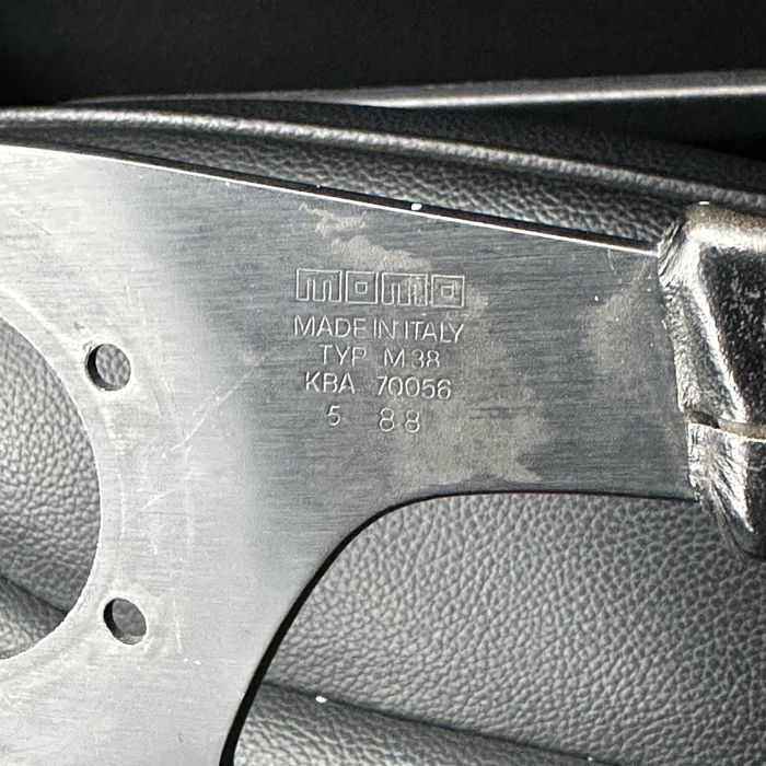 Шкіряне кермо momo M38 1988р Italy до спортивних та тюнінгованих авто