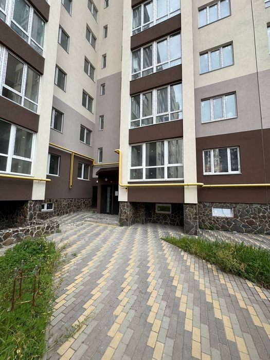 Архітектура французького шарму!Продаж просторої 3-кімнатної  Нова Конч