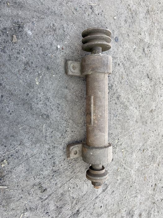 Wał do krajzegi duzy mocny