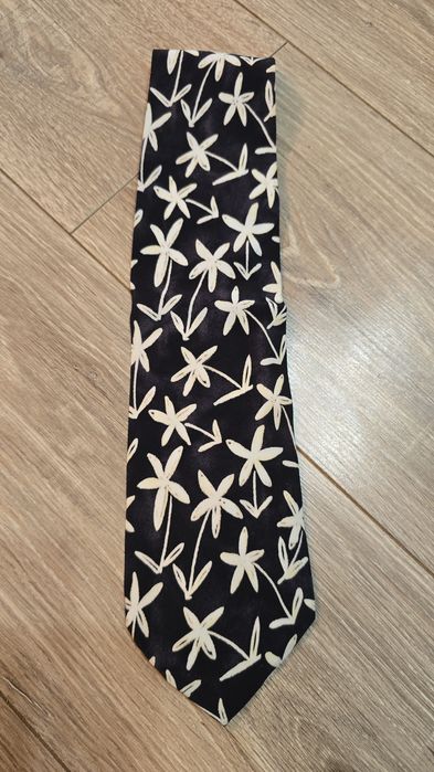 Продам оригінальні  галстуки Hugo Boss