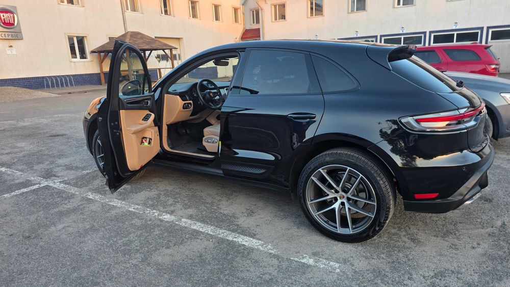 Porsche Macan 2024 VIN WP1AA2A54RLB19350 фото оголошення 11 з 22