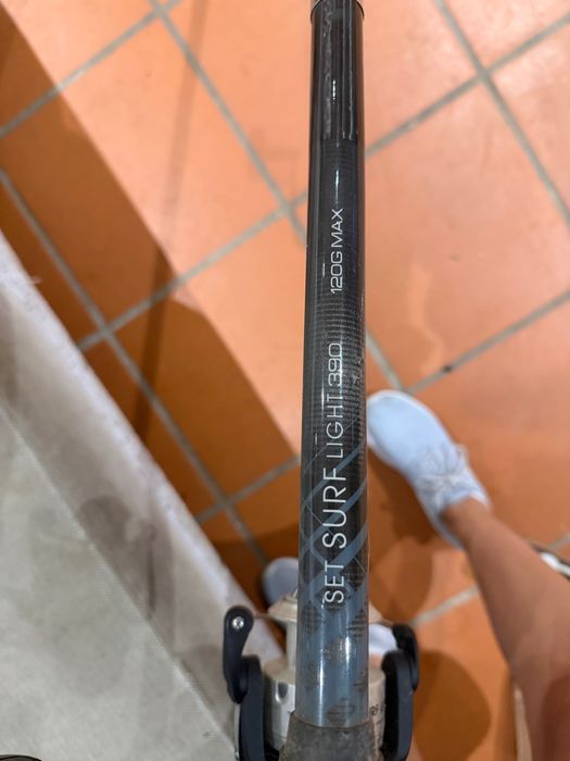 2 Canas de Pesca Surfcasting 3,90 m + Carreto Novas