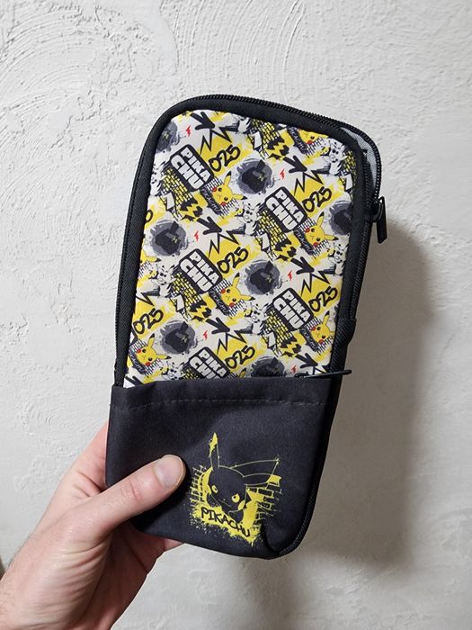 Nintendo Switch з комплектом та чохлом