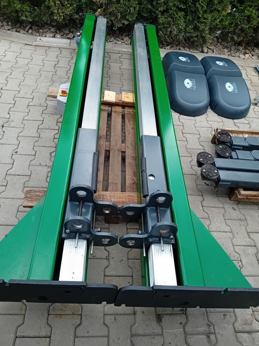 Podnośnik Dwukolumnowy Maha Econ III 3000 kg