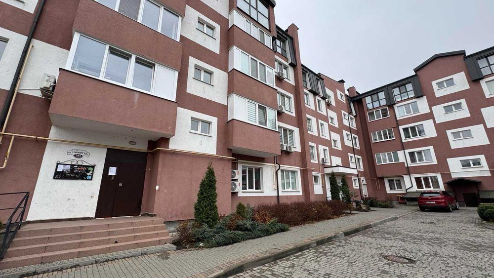 1к квартира з ремонтом.  Сертифікат  Газ  Балкон