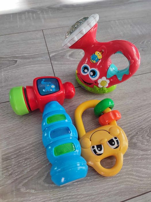 Zestaw zabawek niemowlęcych interaktywnych grzechotki