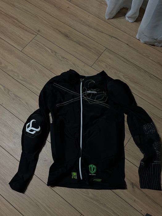 Захист гірськолижний ( чоловічий) Розмір М