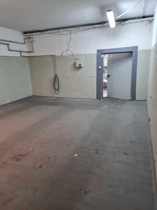 Magazyn 12 i 40 m2