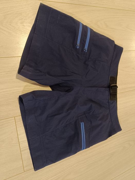 Spodenki  damskie Arcteryx rozmiar 36 trekingowe  super stan