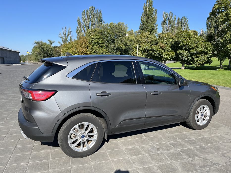 Ford Escape 2022 VIN 1FMCU0G64NUB09973 фото оголошення 3 з 12