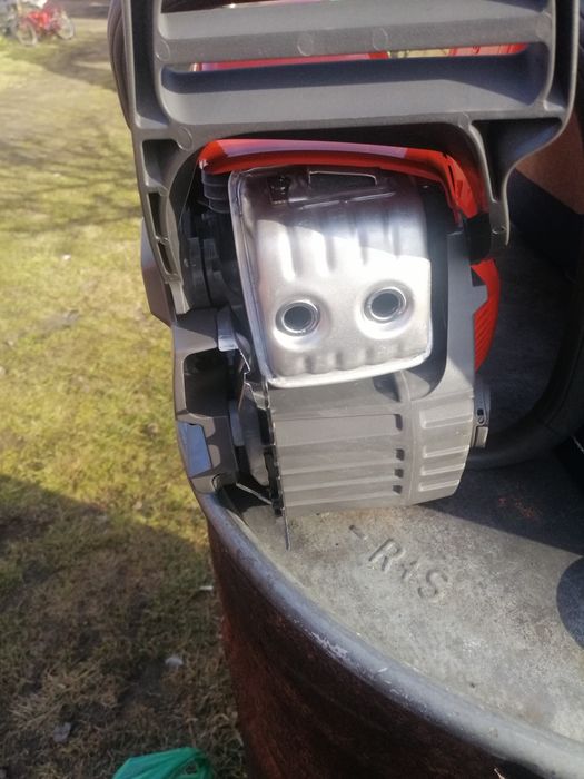 Pila pilarka Husqvarna 445s Nowa