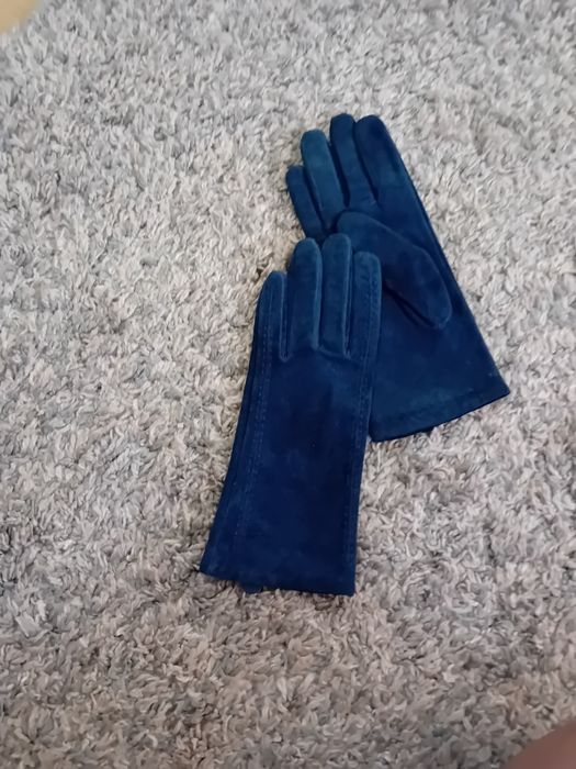 Doskonałej jakości skórzane rękawiczki damskie