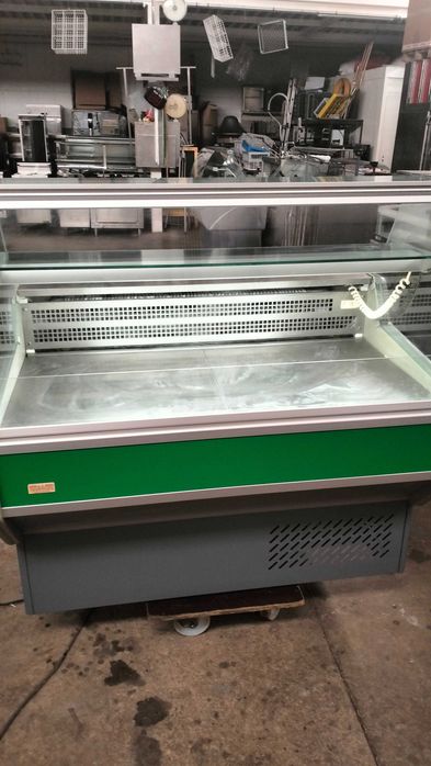 Expositores e vitrines