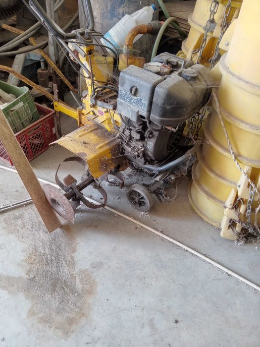 Motoenxada a gasóleo 350 CC, com motor de arranque , largura de 1,20