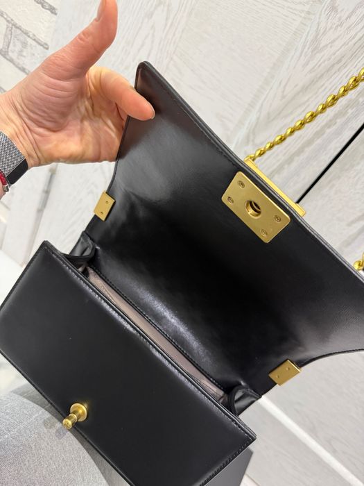 Сумка кожаная в стиле Chanel
