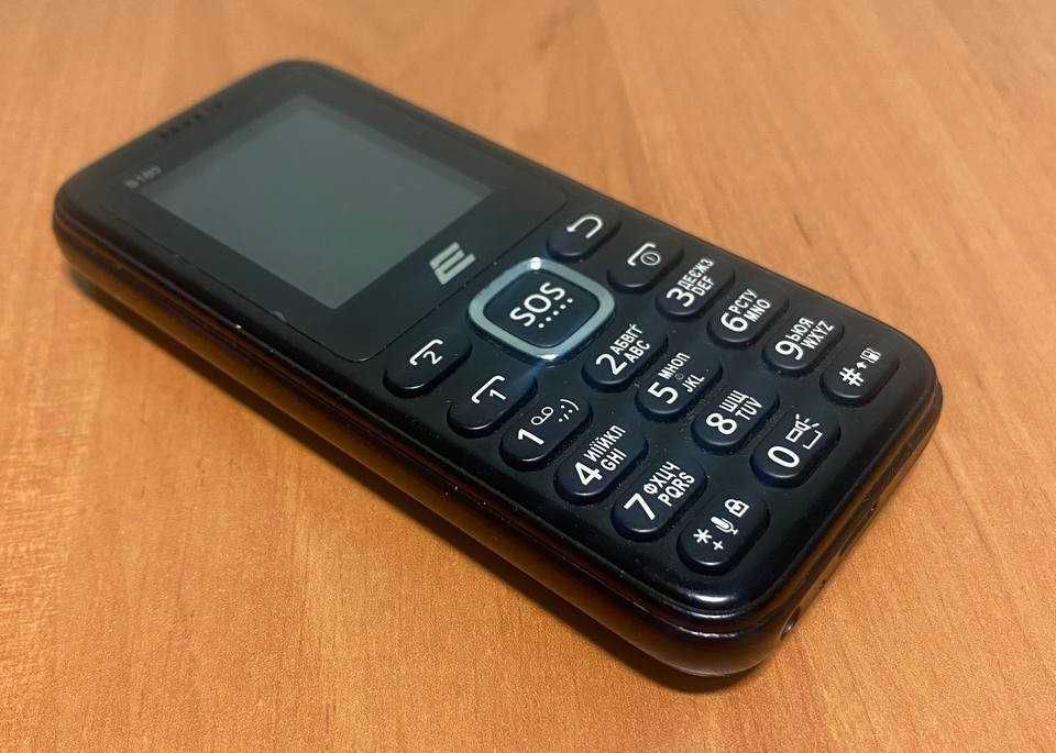 Продам кнопочний телефон 2E S180 (2 SIM, microSD) — повністю робочий!